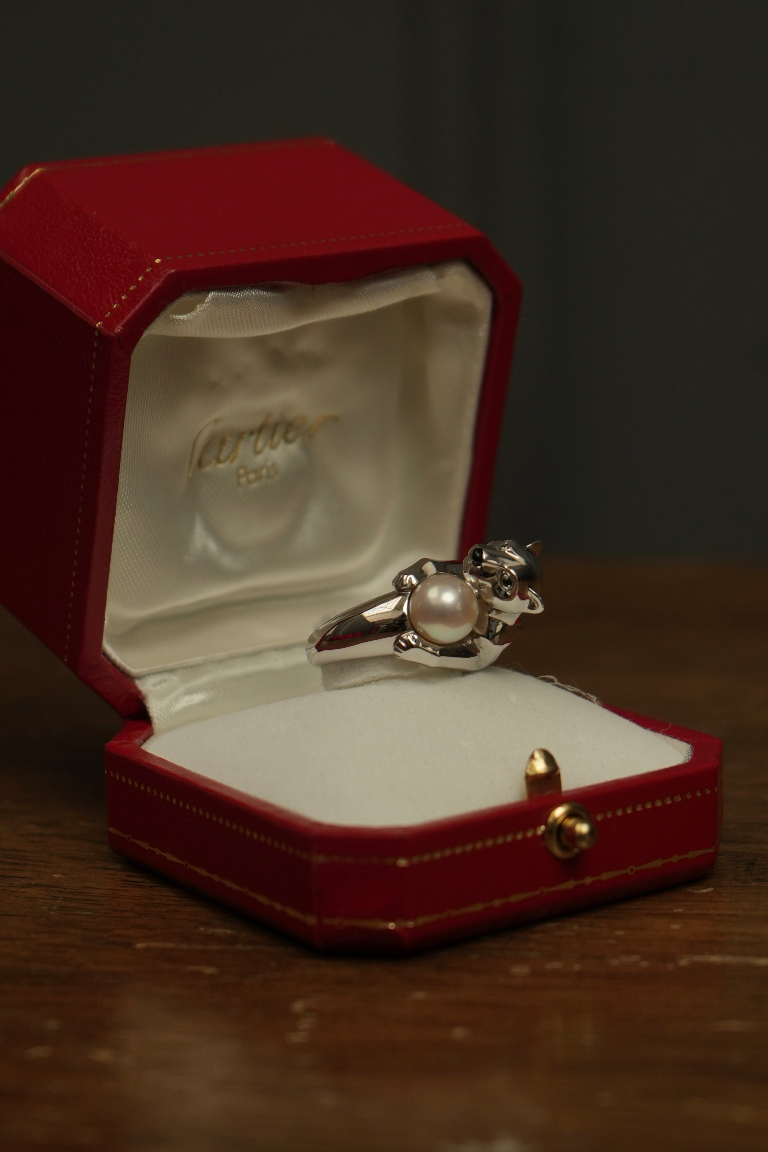 Panthère de Cartier ring