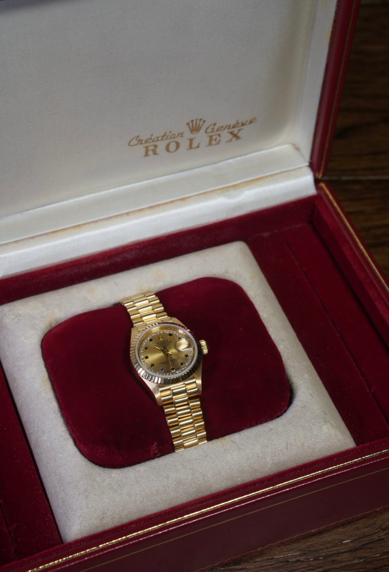 Rolex Sapphire Datejust  | от 18000$