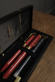 Yves Saint Laurent pen  | от 1000$